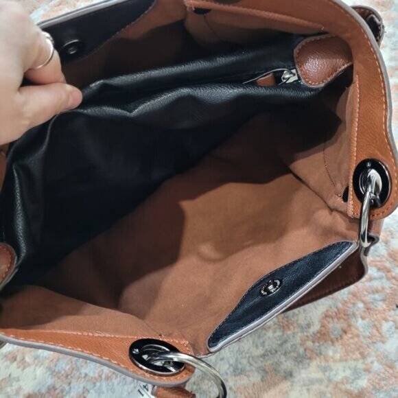 Clarks Black and Brown Leather Purse with Removable Clutch - Picture 8 of 13